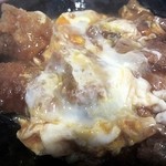 神戸たまごカツ丼  有馬屋 - カツ丼、つゆがあんかけ風？