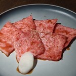 焼肉 ゆかわ - カルビ
      