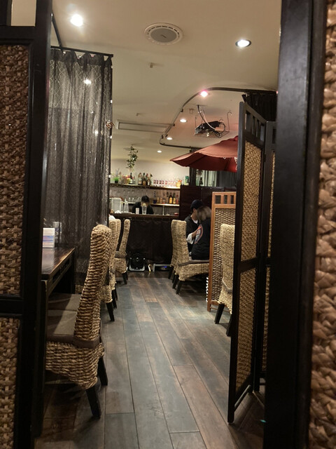 Haleresort Dining Bar 京都河原町店 ハレリゾートダイニングバー 三条 ダイニングバー ネット予約可 食べログ