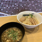 麺屋 まるきよ - 「豚骨煮干しつけ麺」850円