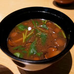 みこころや - なめこの赤だし