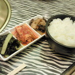 関内苑 - キムチなど2011.6.22