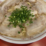 まるやすのちゃんぽん - 大盛チャーシュー麺