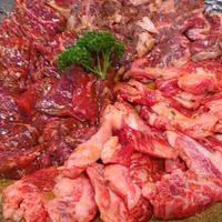 モランボン本店 - 安い肉の盛り合わせ