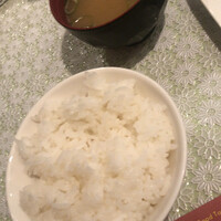 洋食 ヨコオ - ごはんと味噌汁