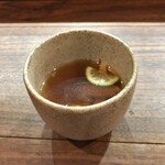 セルサルサーレ - 牛コンソメのスープ 松茸と