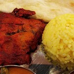 ヘブン - タンドリーチキンと、ターメリックライス