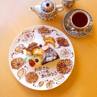 お食事付き イラストプレートプラン 選べるもちもち生パスタ カフェドリンク２杯付き Gallery Cafe Camelish キャメリッシュ 六本木 カフェ 食べログ