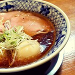 鶏 牛骨 鯛と貝類の旨味が 凝縮された清湯スープ By Debu Ingodebunables De Tapun さんくるげ 神俣 ラーメン 食べログ