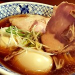 鶏 牛骨 鯛と貝類の旨味が 凝縮された清湯スープ By Debu Ingodebunables De Tapun さんくるげ 神俣 ラーメン 食べログ