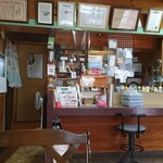 やまごや - 店内01