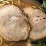 吉田家ラーメン - チャーシューアップ