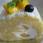 Ｔａｒｔｅ＆Ｓｗｅｅｔｓ　Ｆ - マンゴーのロールケーキ
