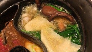 Shabushabuonyasai - "肉厚椎茸と湯葉"