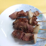 焼き鳥きむら - タン、ハツ