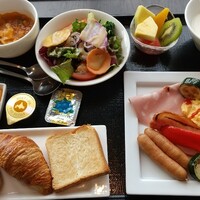 The Living Room with SKY BAR - 