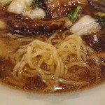 Ajihana - ・冬菇麺 麺とスープは東京ラーメン的、ただし、しょっぱくない