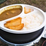 コーヒーハウス ユーコン - キャンプとビーフカレー