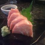 まぐろ　脳天さし