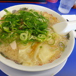 Rairai Tei - ワンタン麺
