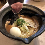 新麺 鯛出汁らーめん めで鯛 - ＊鯛骨出汁濃厚醤油らーめん 欲張り全部のせ（¥900）