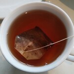 Nuveru terowaru - 紅茶