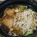 ふじ - かけそばに唐揚げがのってます