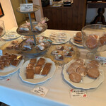 ティーテーブル - 店内