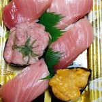 Numadu Uo Gas Hi Zushi - 本鮪とろとろ握り・１，２８０円