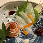 鰻はし本 - うな刺しとびわます