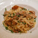 TRATTORIA IL PONTE - ポルチーニ茸の自家製パスタ