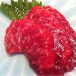 磯はん - クジラの刺身