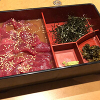 羽田市場 ギンザセブン - 国産天然まぐろ丼990円
