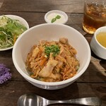 Pig kimchi bowl