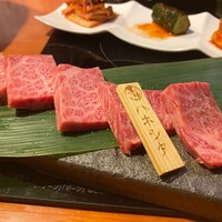 飛騨牛一頭家 馬喰一代 岐阜神田 - 飛騨牛極上カルビ　2,500円（税抜）