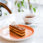LIBERTE PATISSERIE BOULANGERIE - オリジナルケーキとドリンクが楽しめるケーキセット