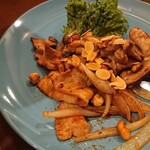 낫츠 카페＆바르 이케야