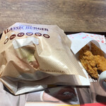 ロッテリア - ・半熟月見 ロッテリア クラシックバーガー＋チキンスティックセット