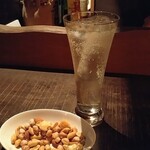 MEUBLE bar - ラムトニック