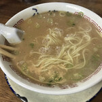 ふくちゃんラーメン - ラーメン　替え玉投入