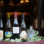 クオモ - ドリンク写真:ソムリエ厳選ワイン各種