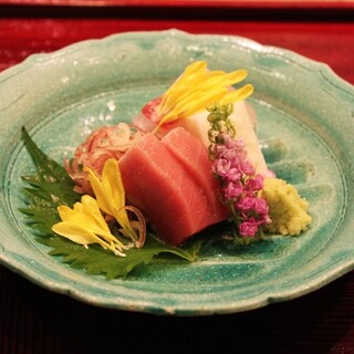 sliced raw fish