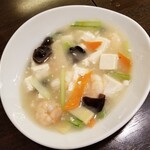 京花楼 - 海老と豆腐の塩味煮込み