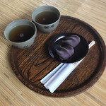 赤福 - 赤福、お茶と座敷を与えてくれます