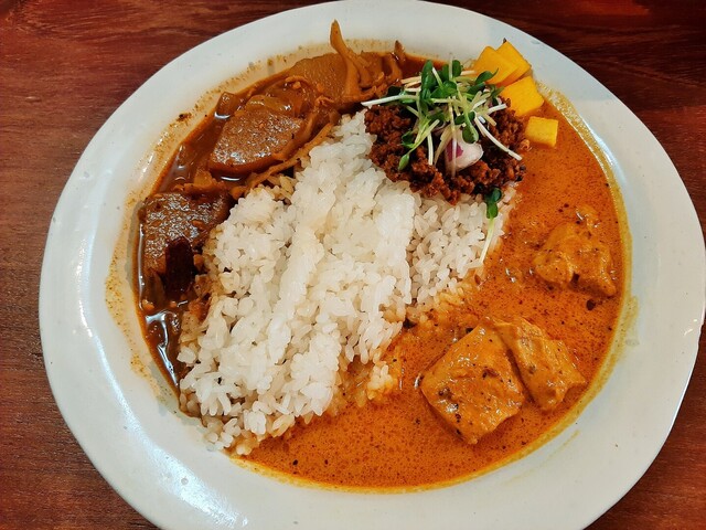 やっぱりスパイスカレーは面白い 和の食材とスパイスが融合した虜になるカレー By ぱりそら スパイスカリーて 心斎橋 カレーライス 食べログ やっぱりスパイスカレーは面白い 和の食材とスパイスが融合した虜になるカレー By ぱりそら スパイスカリーて 心斎橋 カレーライス 食べログ