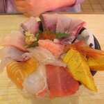 海商寿し - 「特海鮮丼」（1,000円）