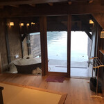 伊根の舟屋 風雅 - 1階から外をのぞむ