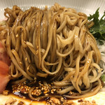 創作麺工房 鳴龍 - 甜醤油やラー油のタレ