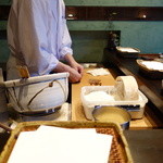 みかわ 是山居 - 海老仕込み