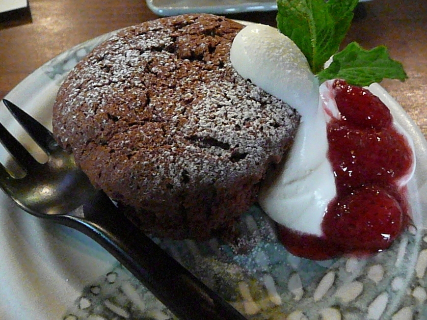 tete cafe+gallery name=